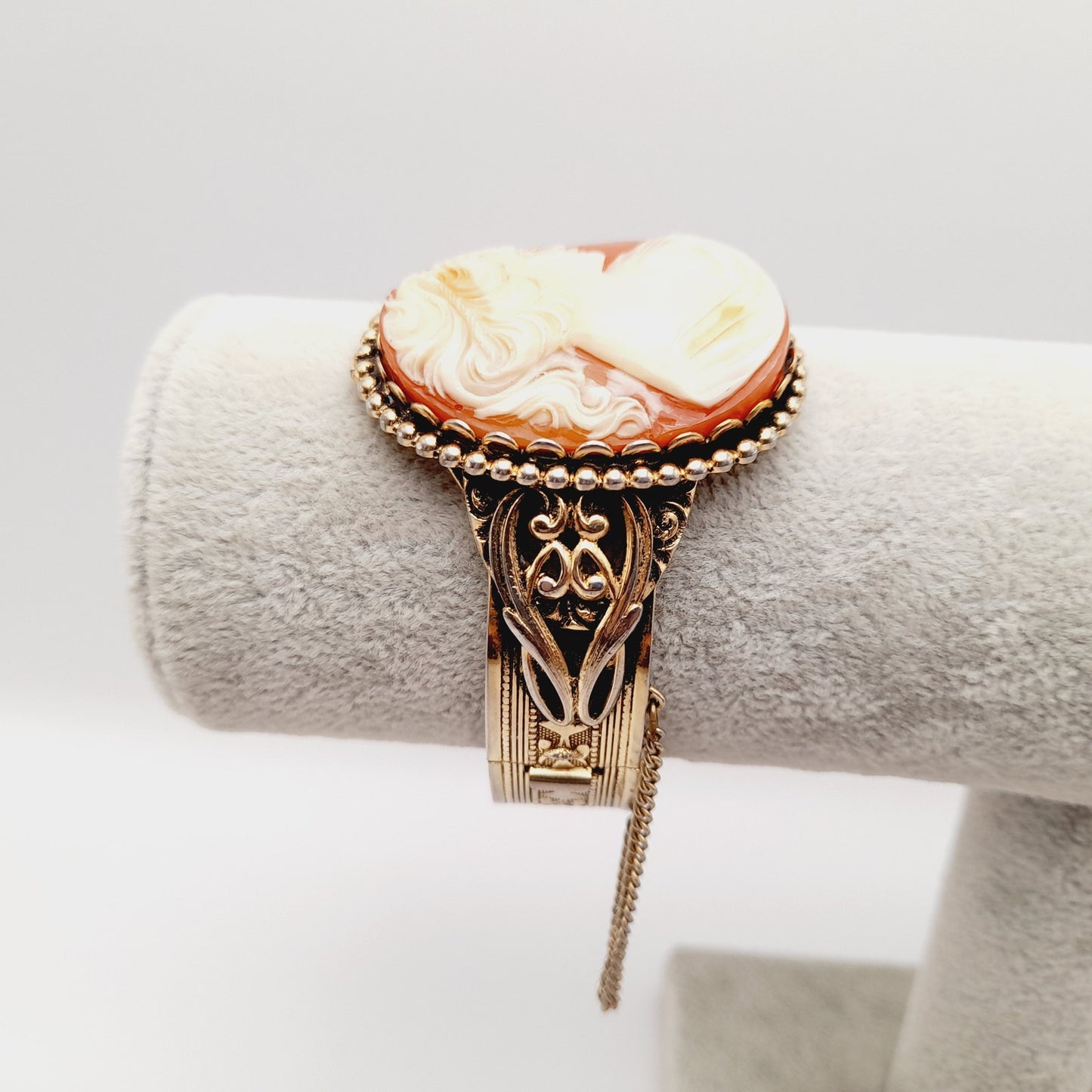 Vintage Lucite Cameo Gold Tone Hinged Bracelet with Safety Chain