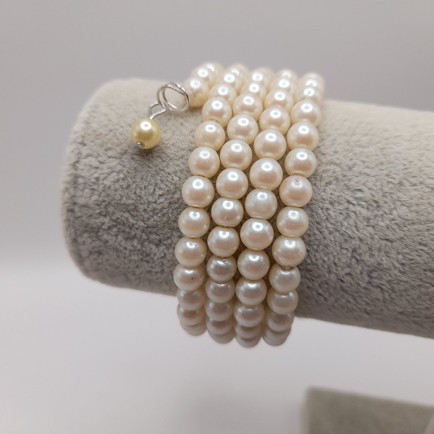 Vintage Faux Pearl Beaded Memory Wire Bracelet – 33 Inch Multi Row Wrap Bracelet