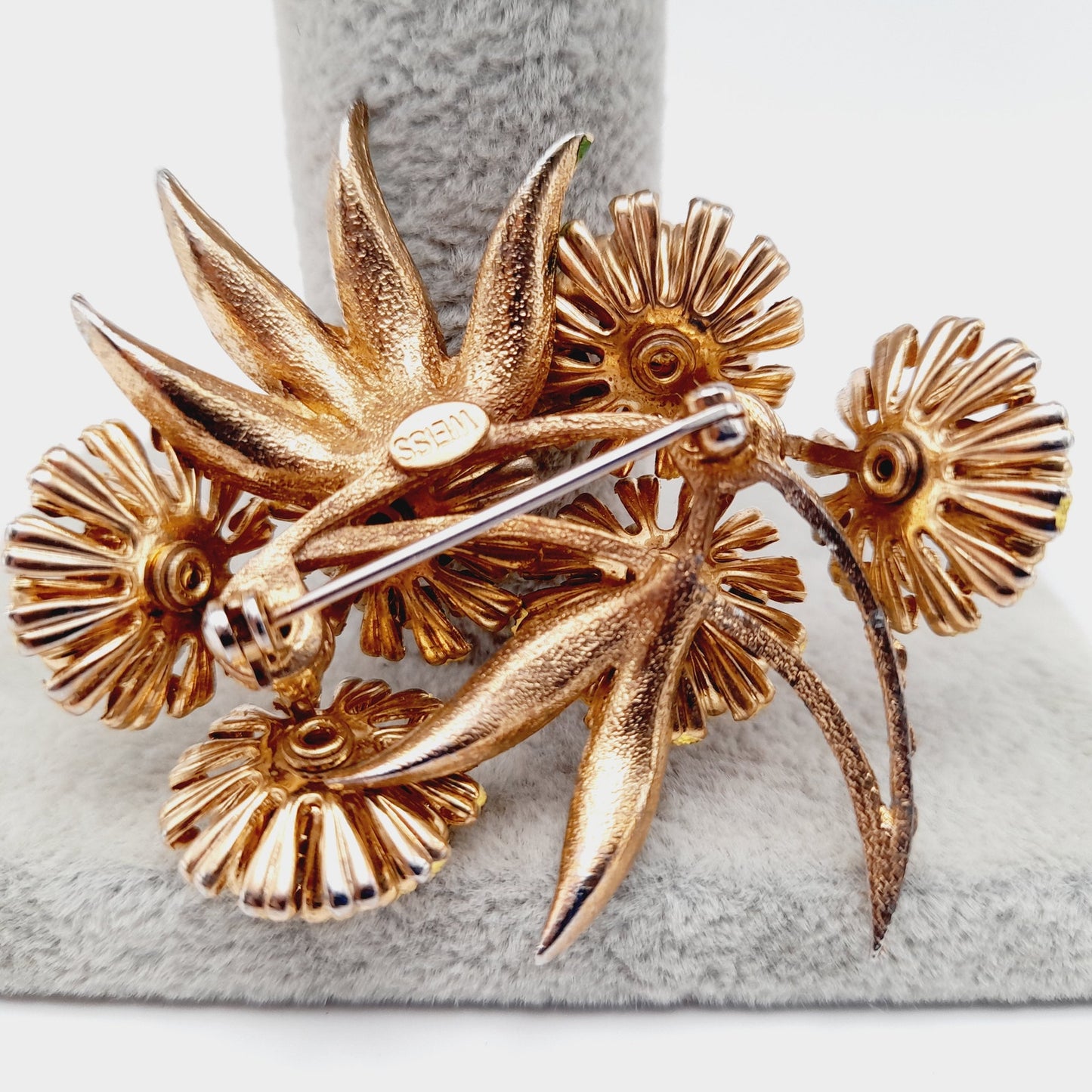 Vintage Weiss Sunflower Brooch, Topaz Rhinestones, Enamel