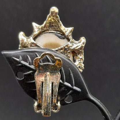 Selro Selini Oriental Asian Design Clip Earrings, Unsigned, 1950s Vintage Jewelry