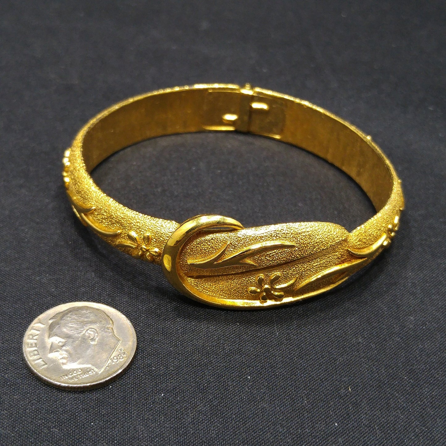 Crown Trifari Floral Hinged Bracelet, Gold Plated, 1950s Vintage Jewelry