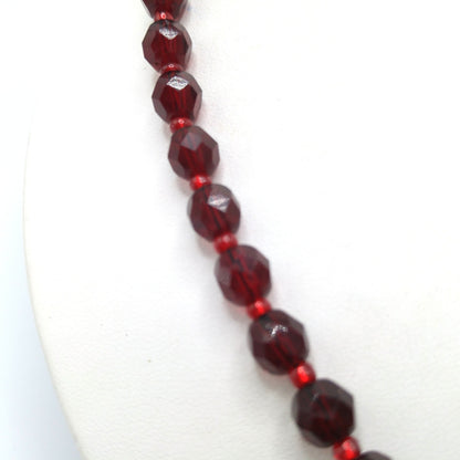 Hobe' Garnet Red Beaded Necklace, Original Tag, 1960s Vintage Jewelry