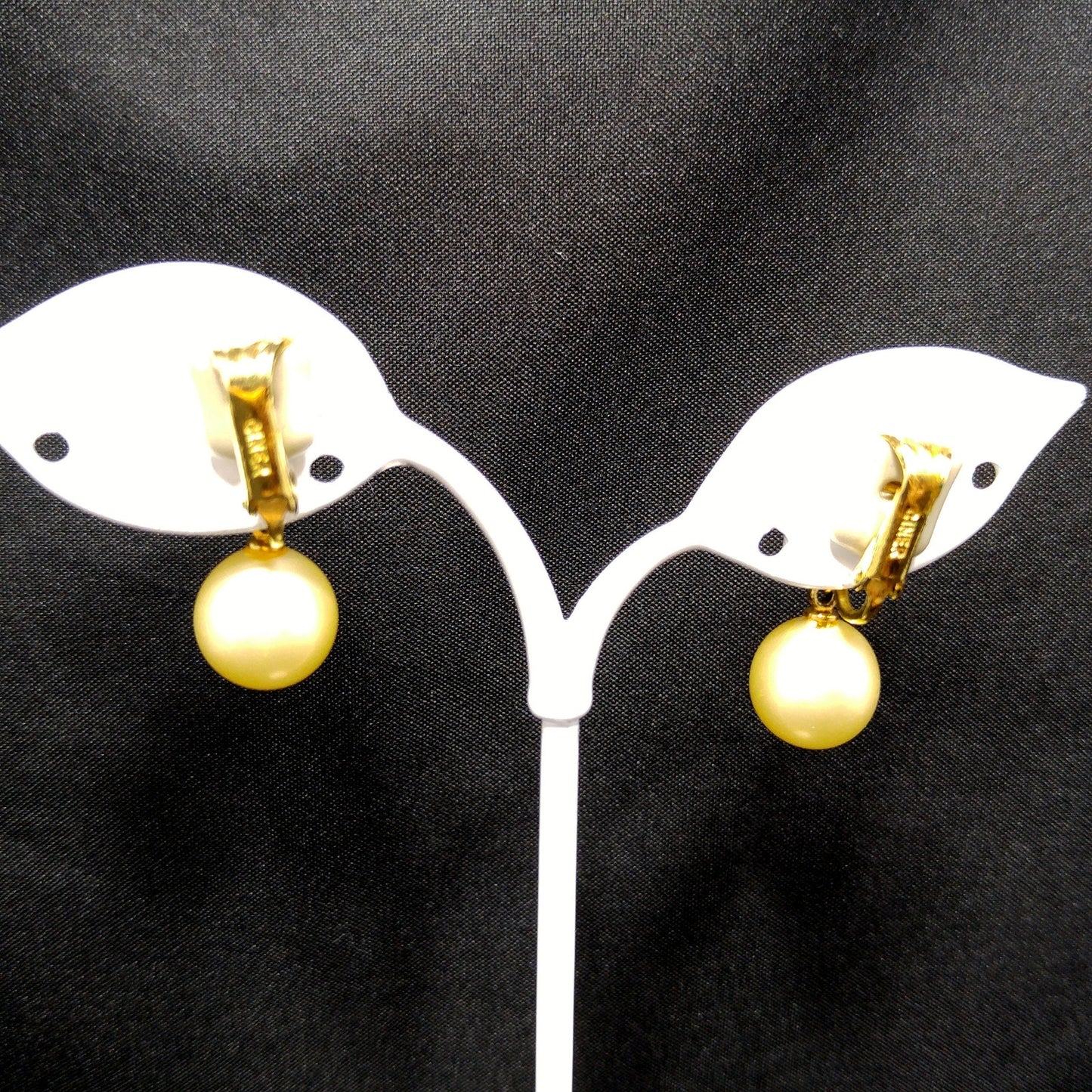 Ciner Faux Pearl Dangle Clip Earrings, Clear Rhinestones, Gold Plated, 1970s Vintage