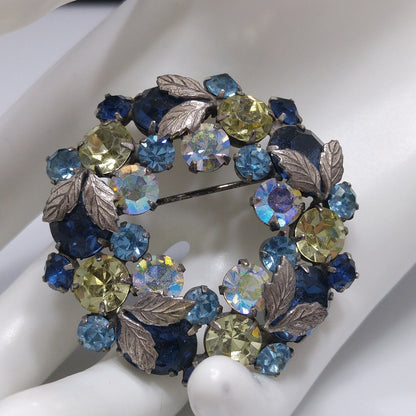 Vintage 1950s Crystal Rhinestone Wreath Brooch – Blue, Yellow, Aurora Borealis – Regency Style