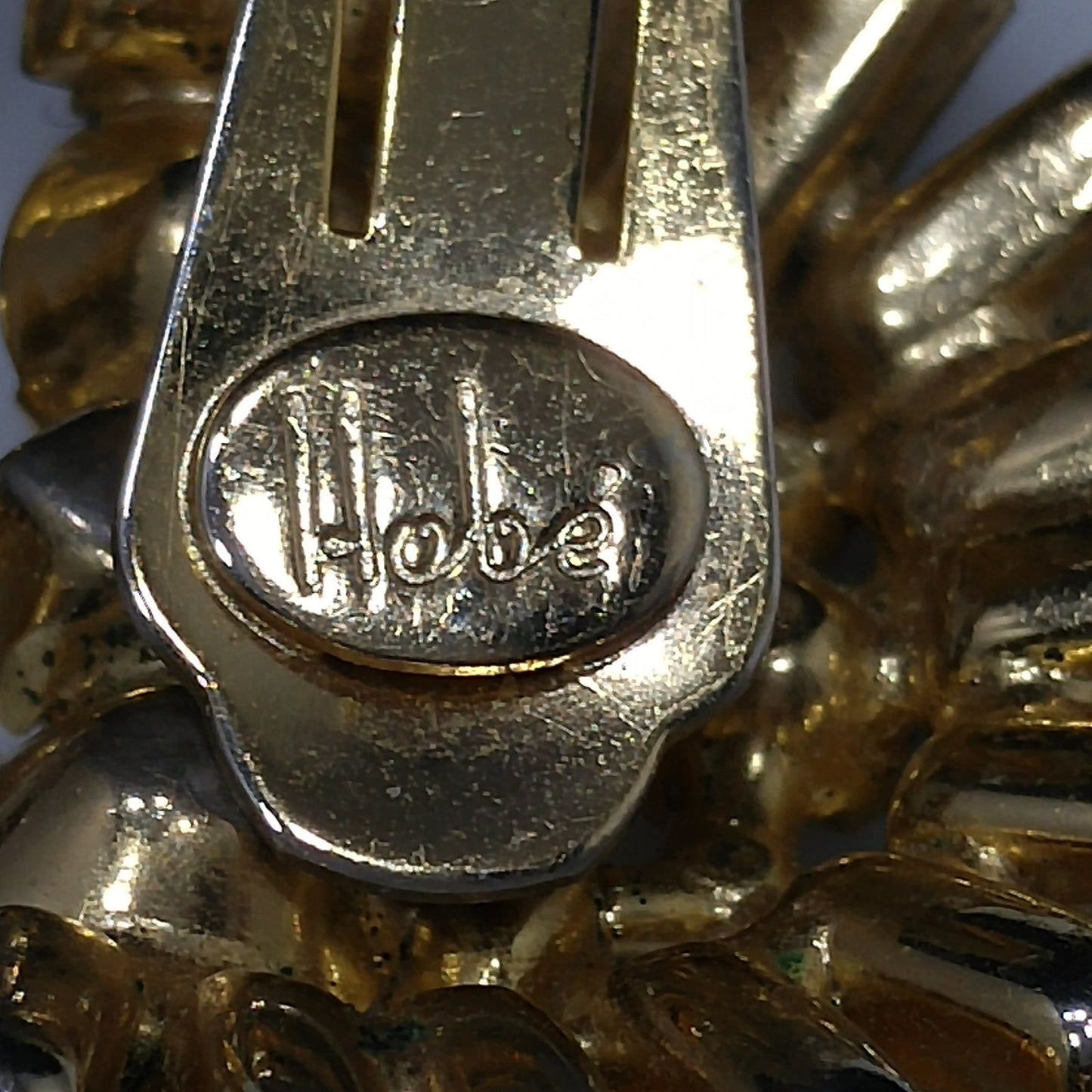 Hobe' Rhinestone Clip Earrings, Clear & Gray Rhinestones, Gold Plated, 1950s Vintage Jewelry