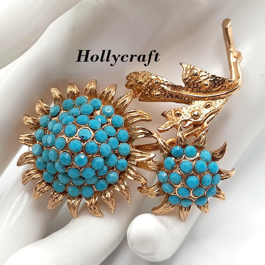 Hollycraft Gold Plated Floral Brooch, Turquoise Rhinestones, 1960s Vintage Jewelry
