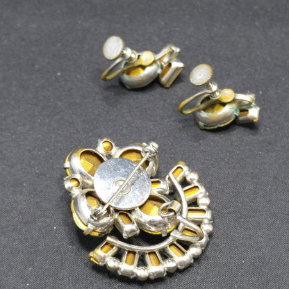 Vintage Green Clear Pendant Brooch Screw-back Earrings, 1940s Vintage Jewelry