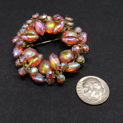 Mid-Century Iridescent Wreath Brooch, Art Glass, 1950s Vintage Jewelry