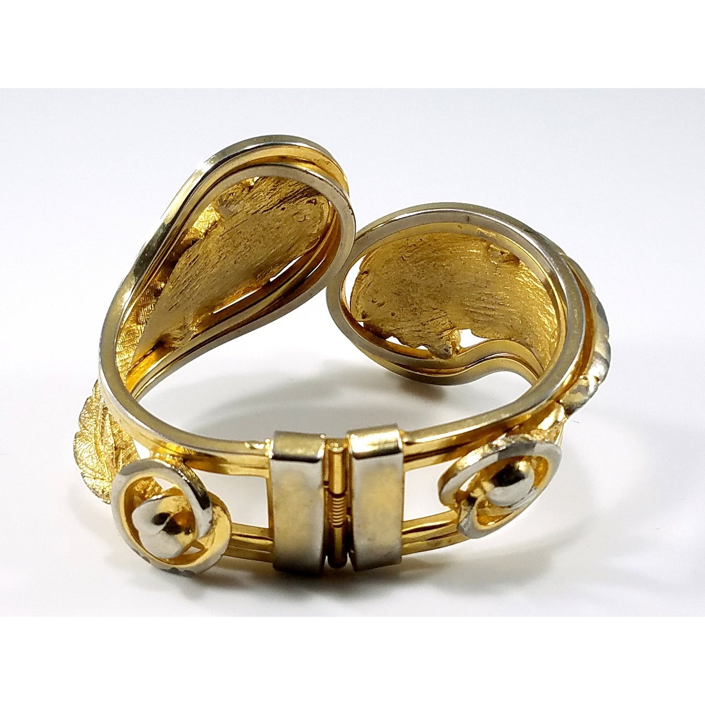 Tortolani Gold Plated Hinged Cuff Bracelet Leaf Design Faux Pearls 1960s Vintage