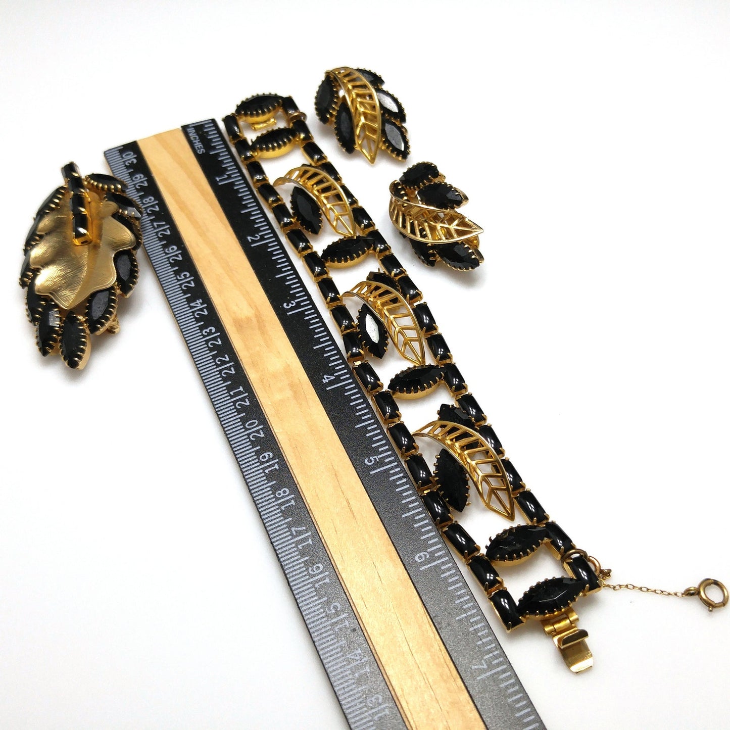 Vintage Weiss Black Rhinestone Jewelry Set, Bracelet Brooch Earrings