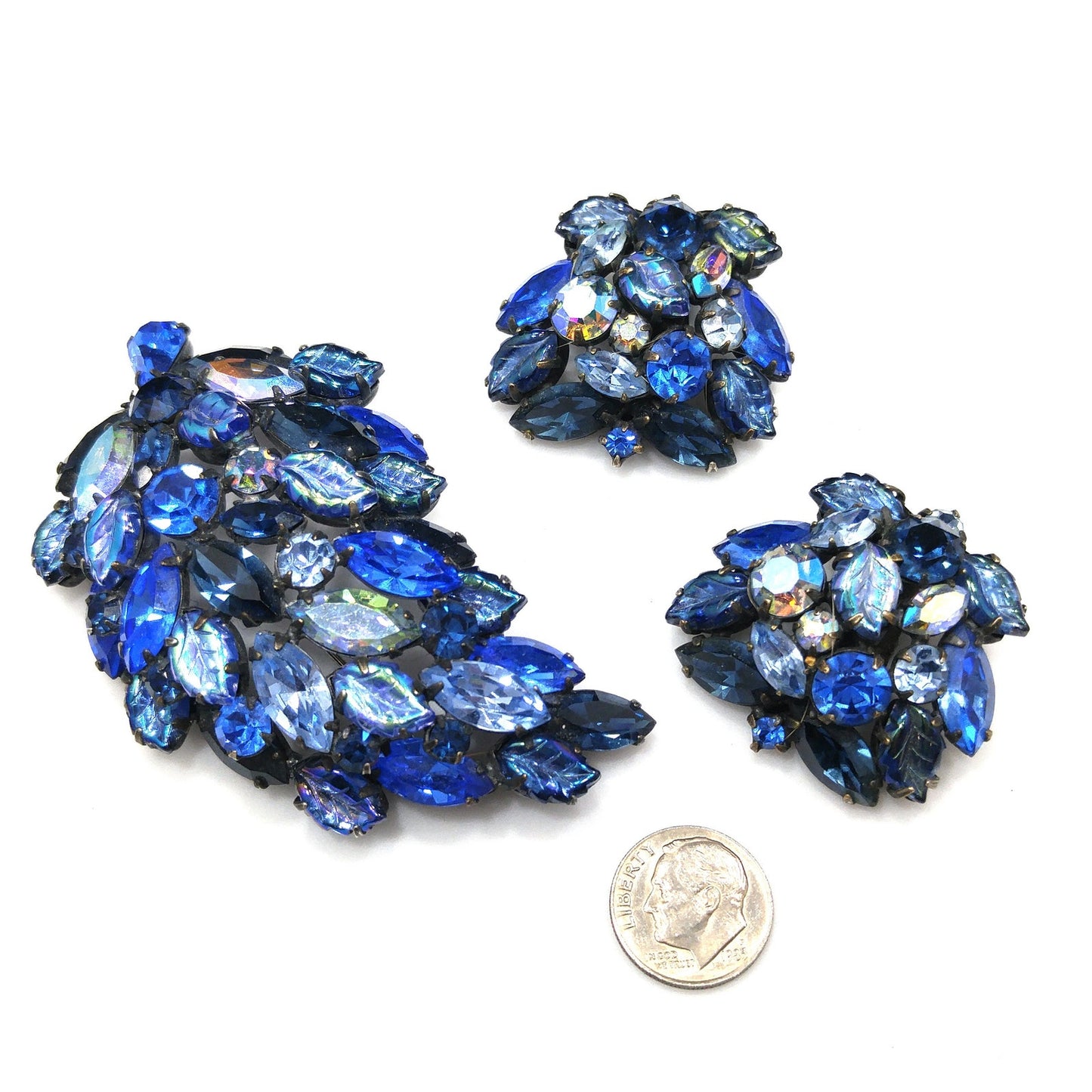 Regency 1950s Blue Rhinestone Brooch Earrings Set Art Glass Leaf Vintage
