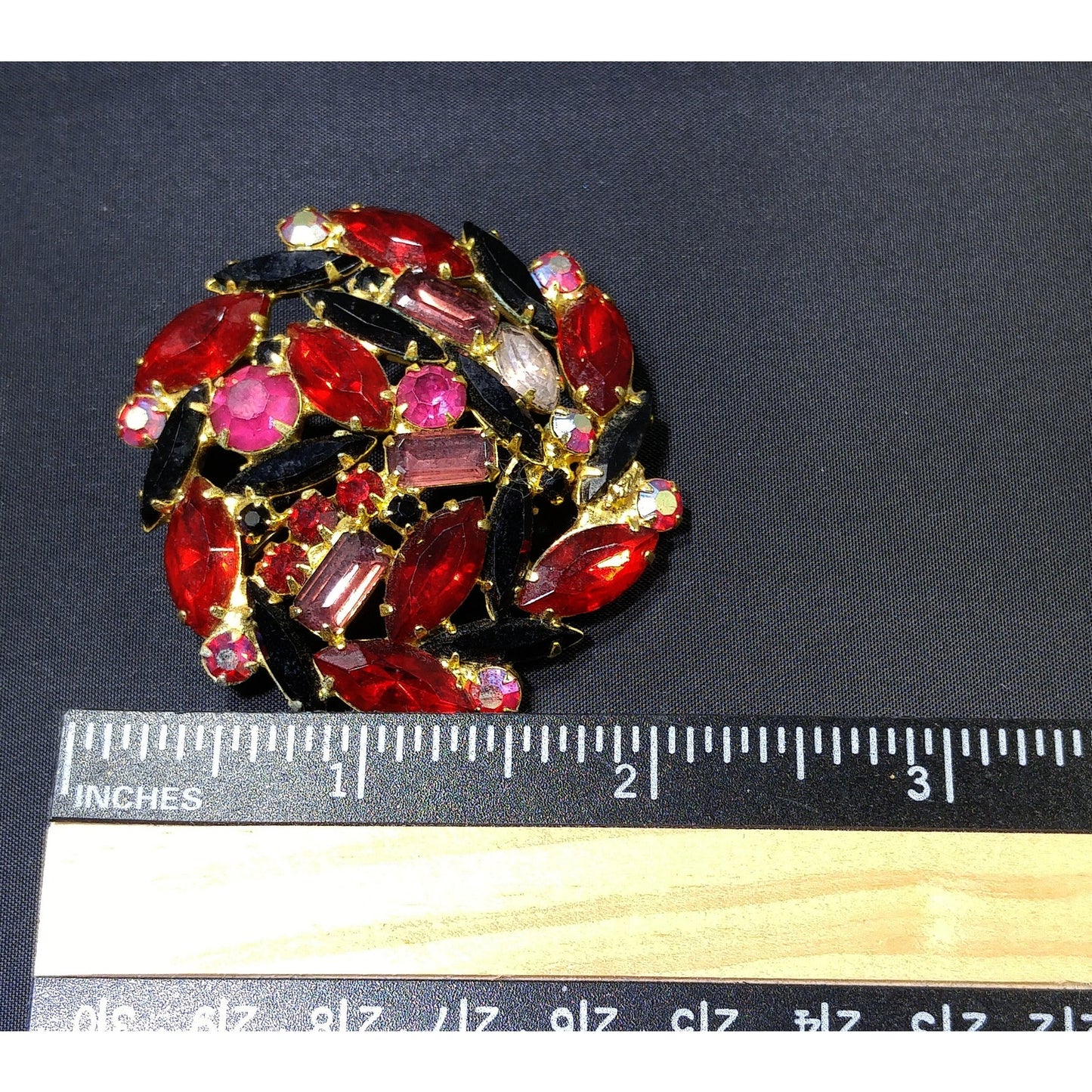 Red & Purple Juliana Style Brooch, Gold Plated, 1960s Vintage Jewelry