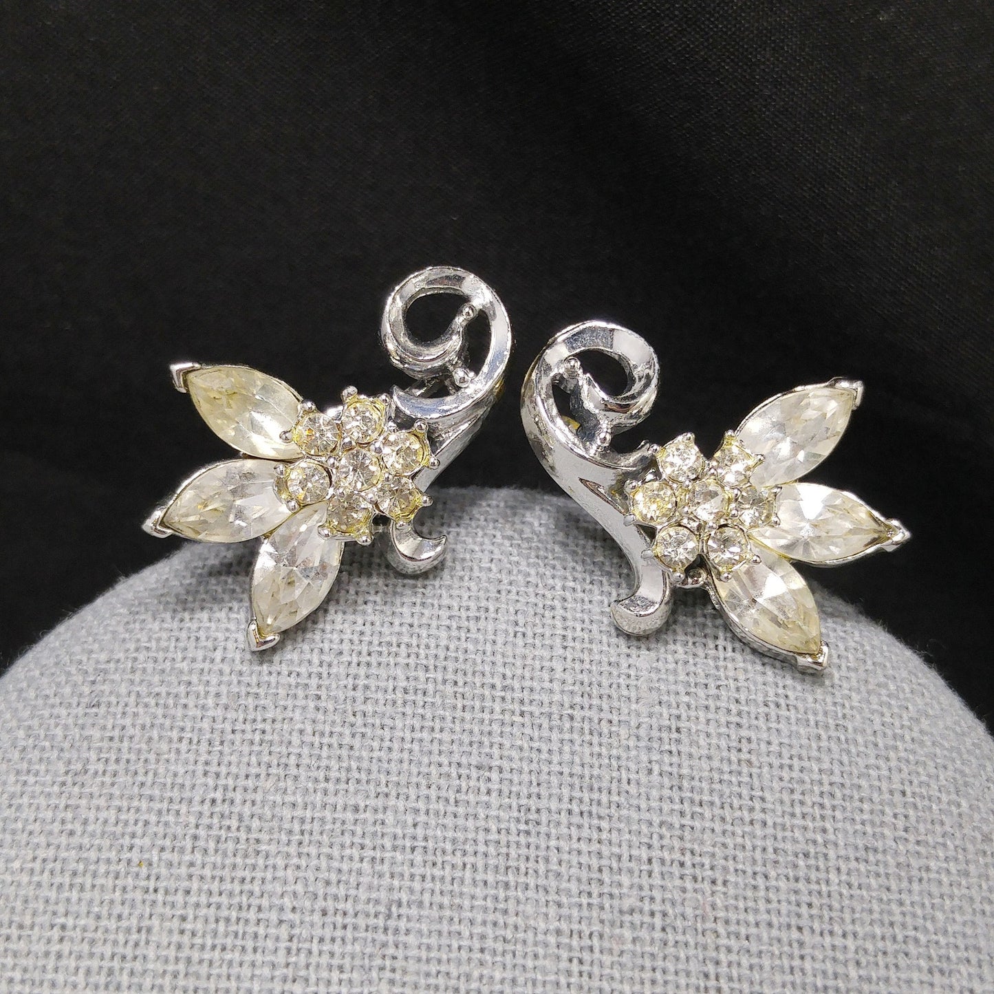 Coro Clear Rhinestone Rhodium Plated Necklace & Earrings, Wedding Jewelry Set, 1950s Vintage Jewelry