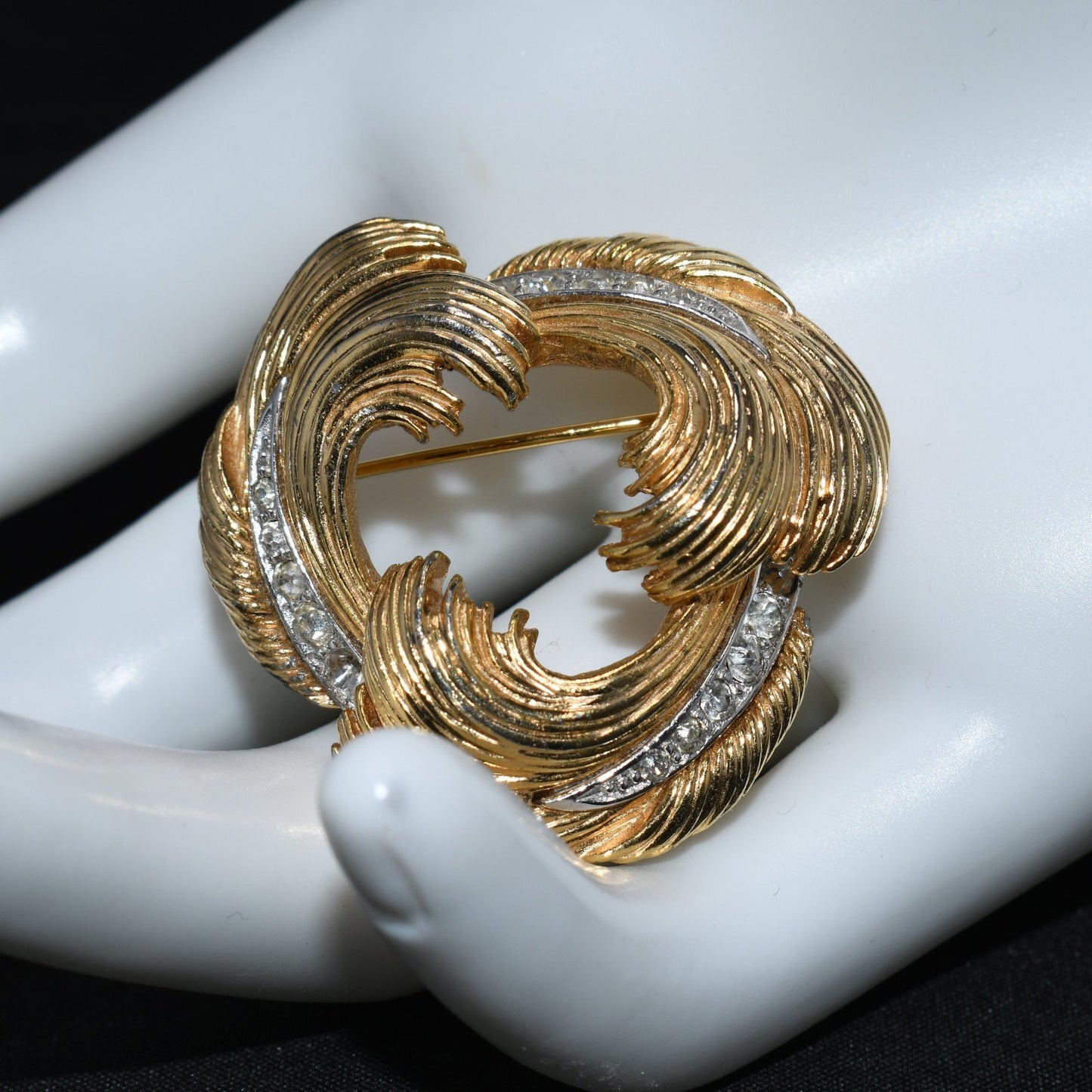 Boucher #6649 Rhinestone Brooch Earrings Set, Clear Rhinestones, Gold Plated, 1950s Vintage Jewelry