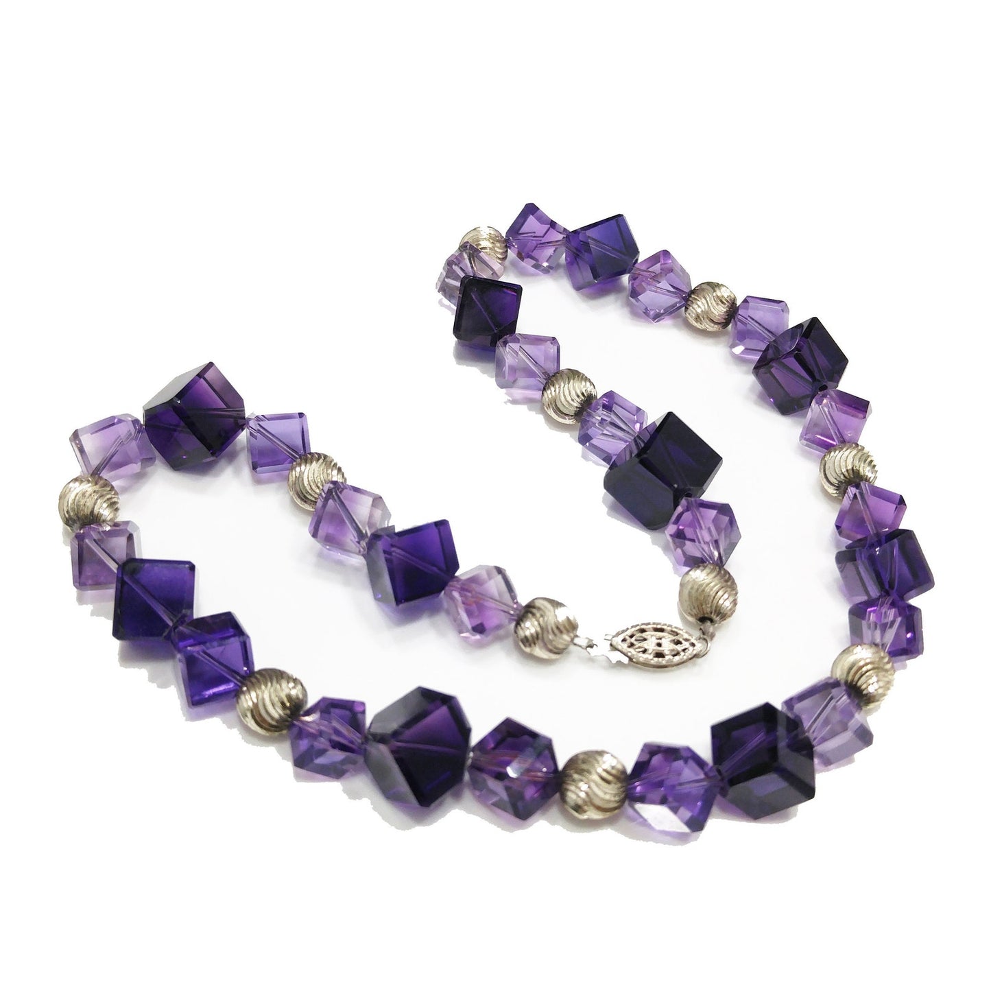 Vintage Amethyst Cube Bead Necklace – Light & Dark Purple Gemstones – 1990s