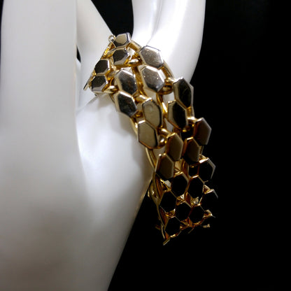 Snake Pattern Gold Plated Bracelet, Safety Chain, 1960s Vintage Jewelry