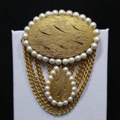 Kramer Gold Plated Dangle Brooch, Faux Pearls, 1950s Vintage Jewelry