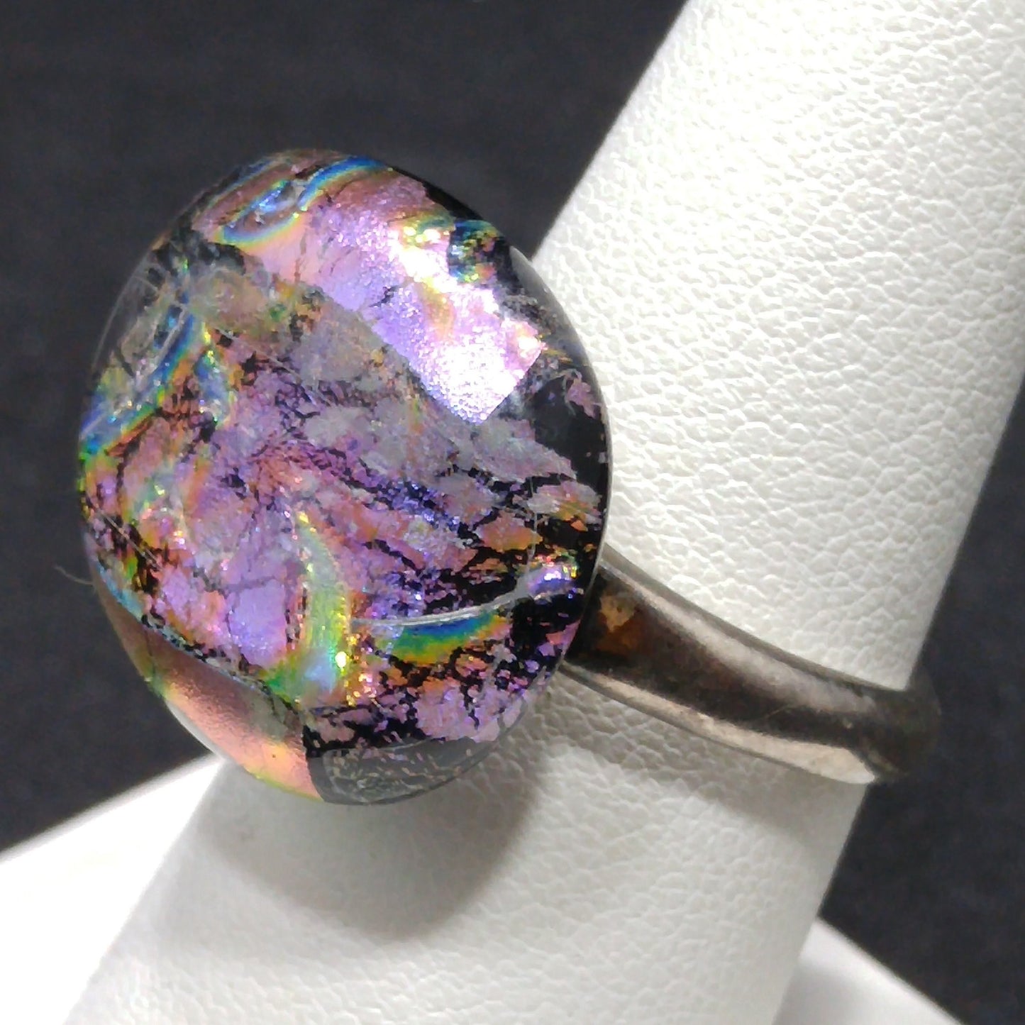 Sterling Silver Dichroic Glass Ring – Adjustable Size 8 – 1960s Vintage Jewelry