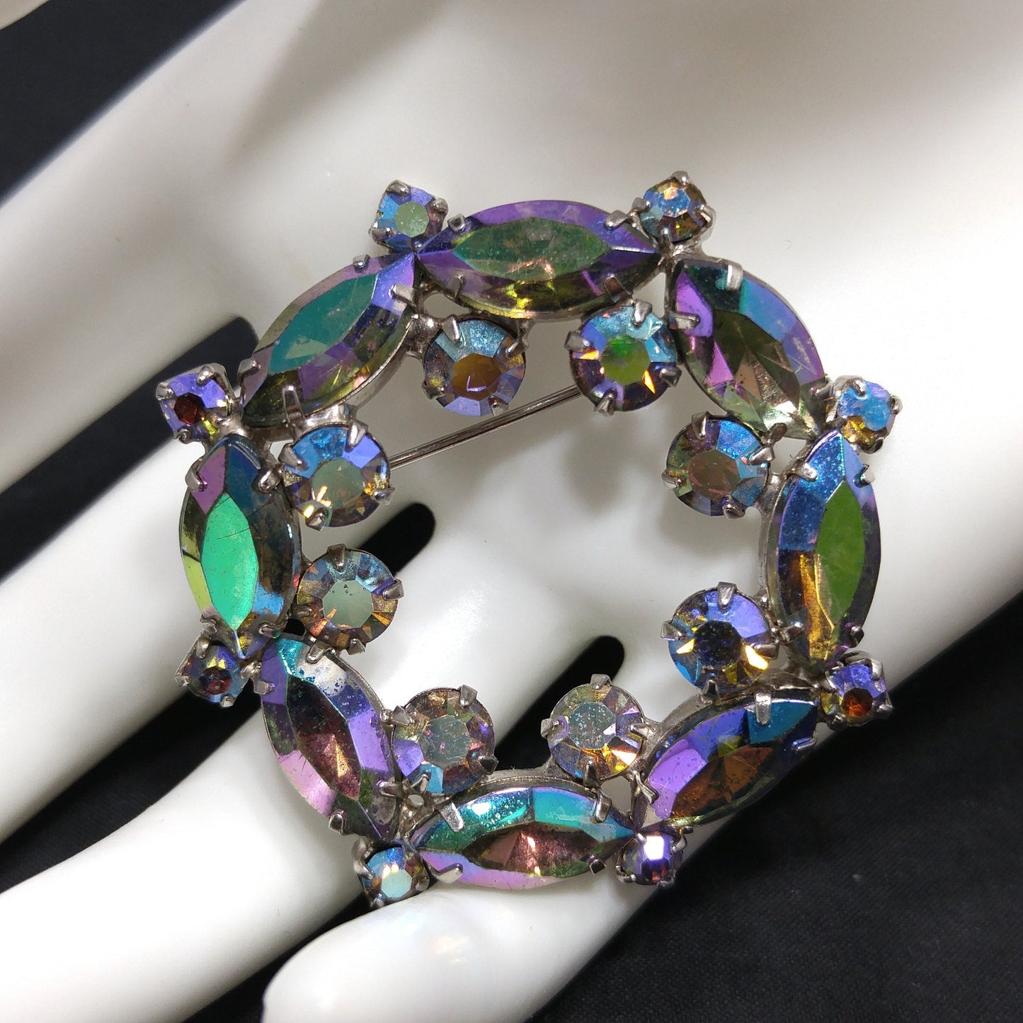 Blue Vitrail Rhinestone Wreath Brooch, 1960s Vintage Jewelry, Rhodium Plated