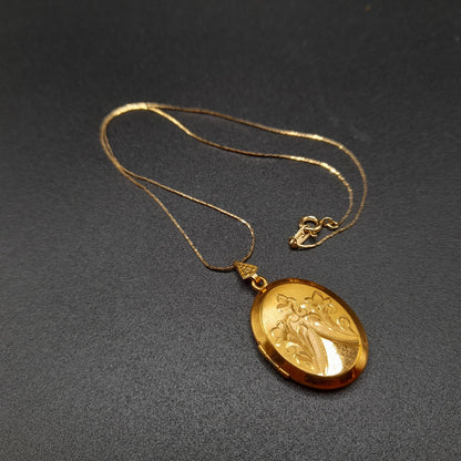 Liberty Gold Filled Locket, Crown Trifari Gold Plated Chain, 1950s Vintage Jewelry