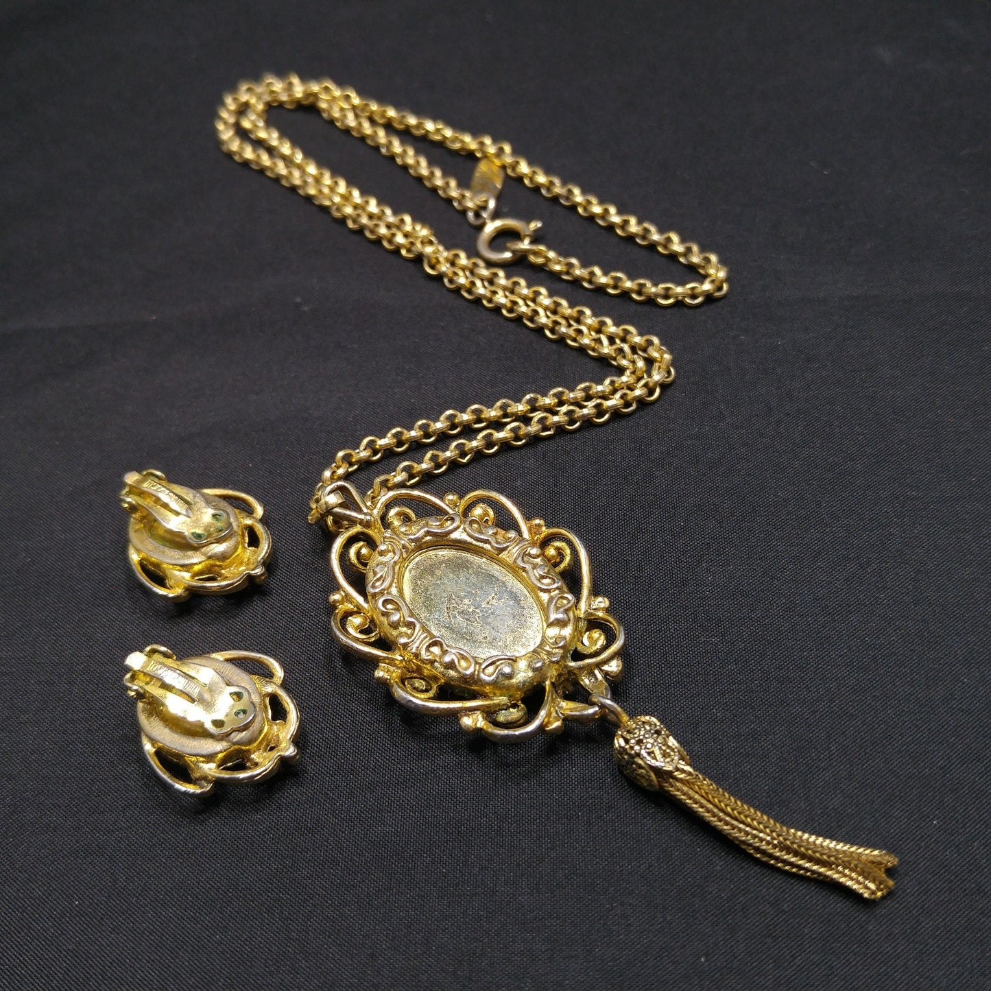 Whiting & Davis Topaz Cameo Necklace Earring Set, Book Piece, 1970s Vintage Jewelry