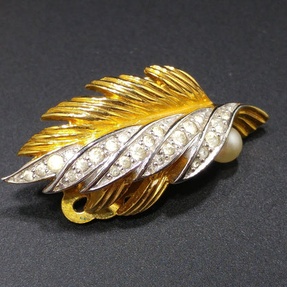 Jomaz Leaf Brooch Earrings Set 1940s 50s Gold Pave Rhinestones Pearl Vintage