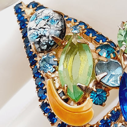 Vintage Butterfly Rhinestone Brooch – Sapphire Blue, Green & Art Glass Cabochon, Gold Tone Statement Jewelry