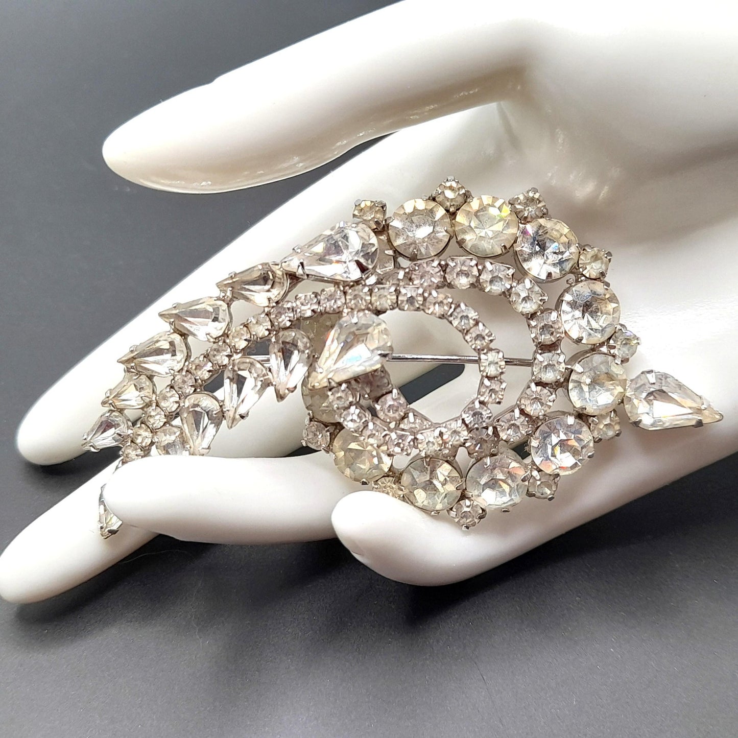 Mid-Century Clear Floral Spray Brooch, Rhodium Plated, Wedding Brooch, 1960s Vintage Jewelry