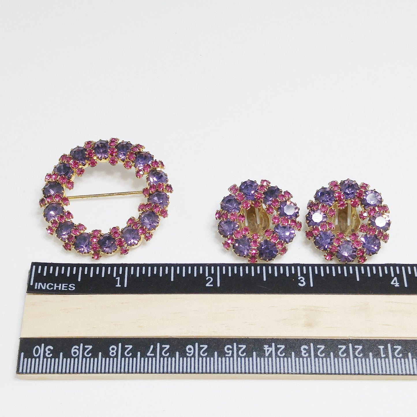 Weiss Pink and Lavender Rhinestone Wreath Brooch and Earrings Set – 1950s Gold Plated