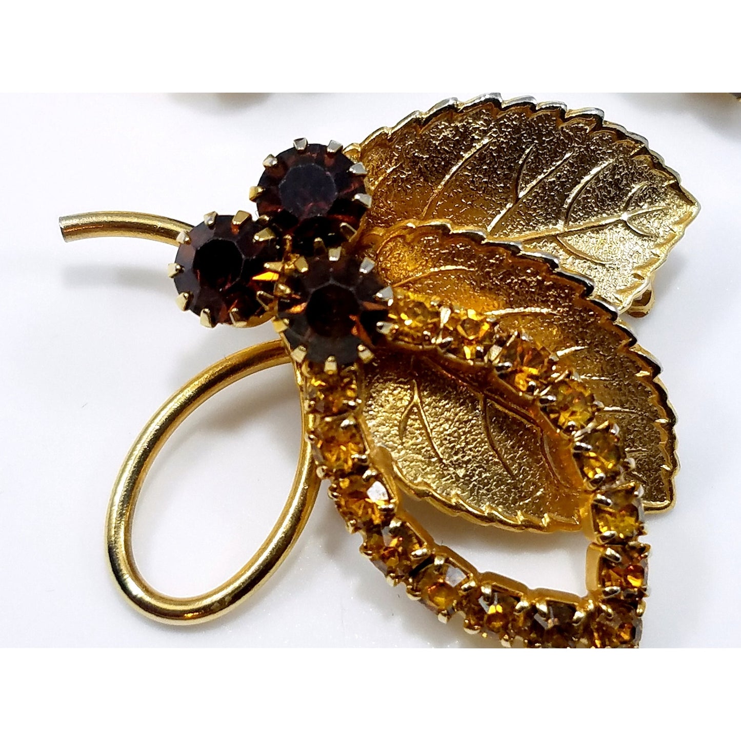 Vintage Judy Lee Gold Leaf Brooch & Earrings Set Topaz Rhinestones 1950s