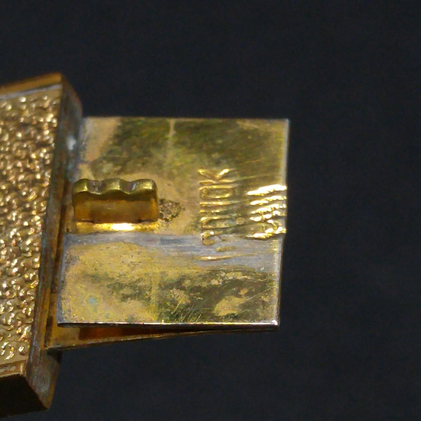 Vintage 1930s 10K GF Floral Hinged Bracelet Engraved Flowers Safety Chain