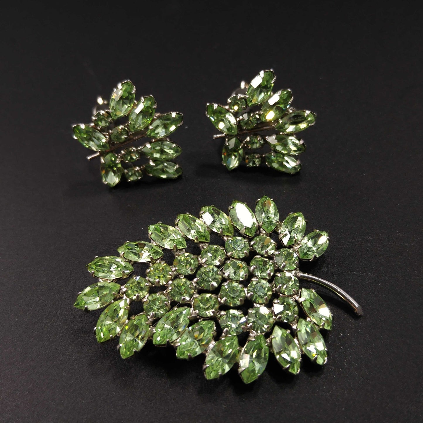 B. David Peridot Rhinestone Brooch & Earrings, Silver Tone, 1950 Vintage Jewelry