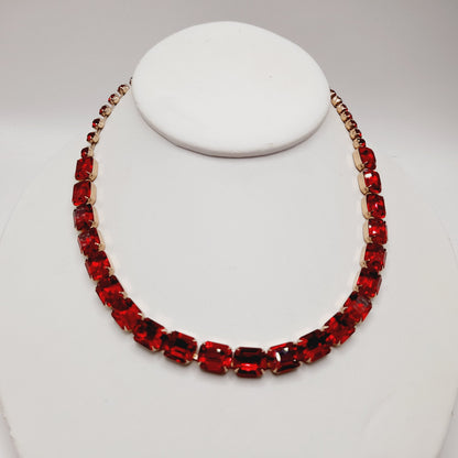 WEISS Vintage Red Rhinestone Choker Necklace – Gold Plated Holiday Statement Jewelry