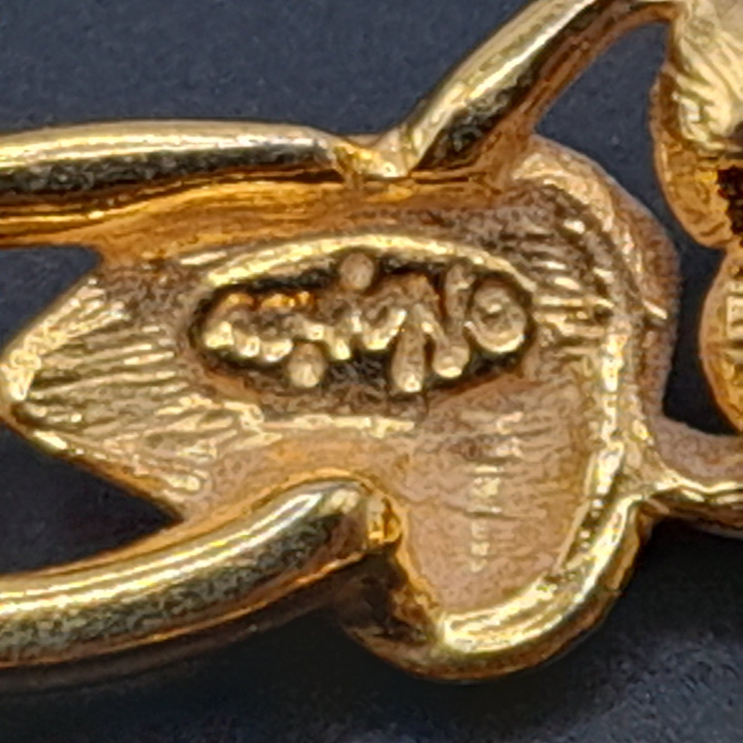 Vintage Napier 1980s Faux Pearl Leaves Gold Tone Bracelet, Pat. #4.774.743