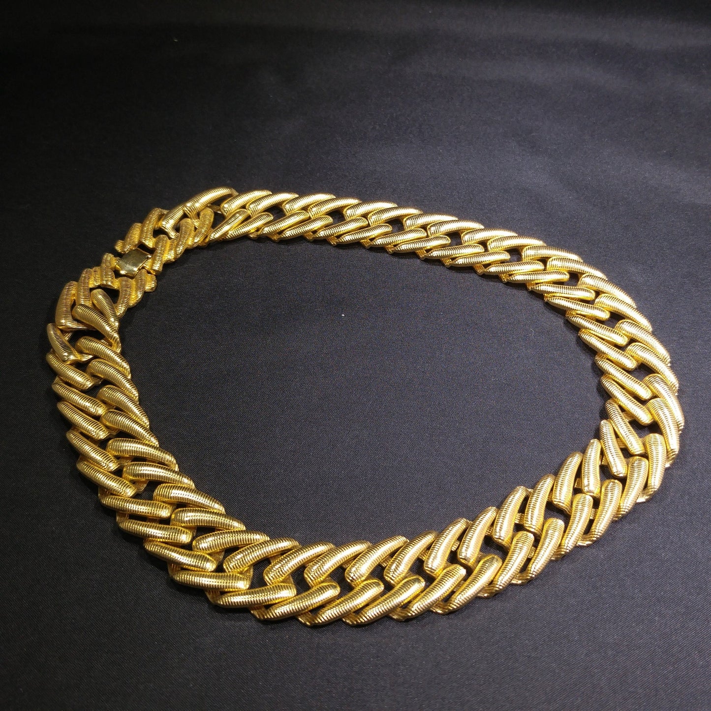 Monet Large Link Wide Necklace, Gold Plated Textured Links, 1960s Vintage Jewelry