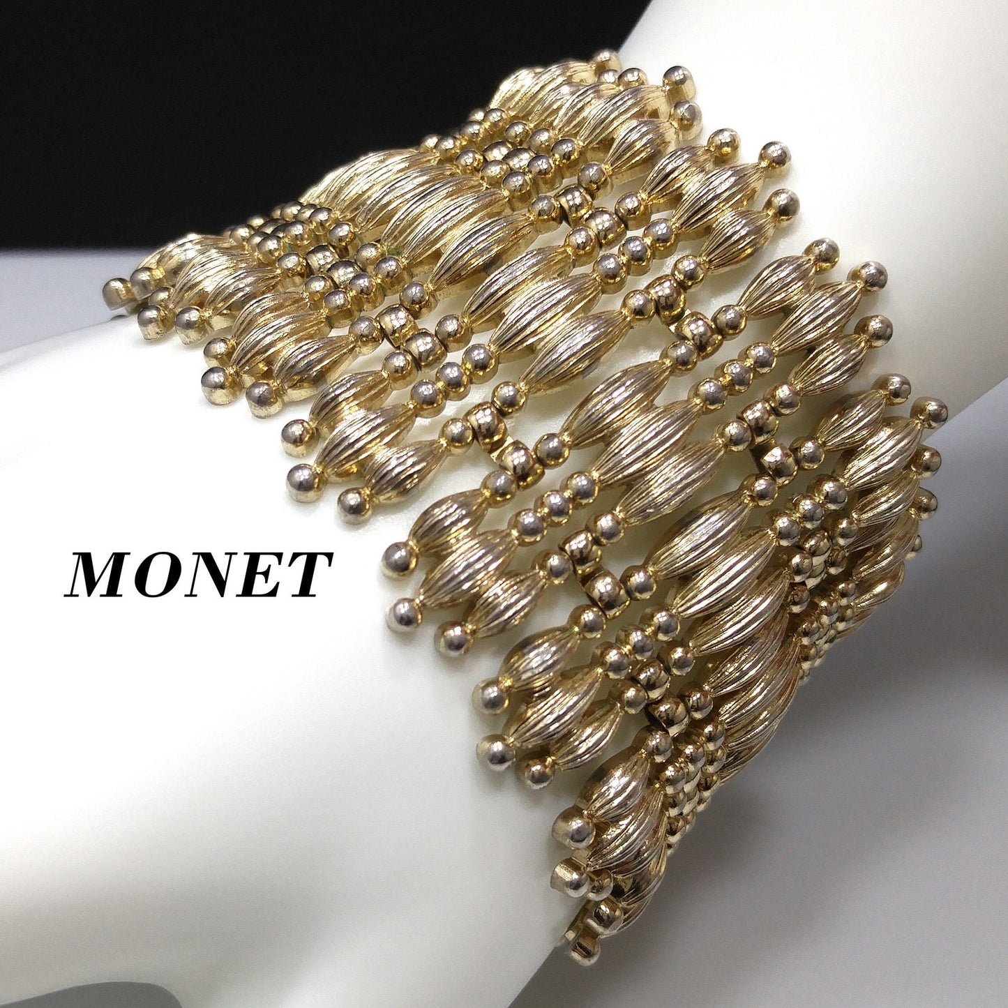 Vintage Monet "Minaret" Mid-Century Bracelet, Gold Plated, Book Piece, 1950s Jewelry