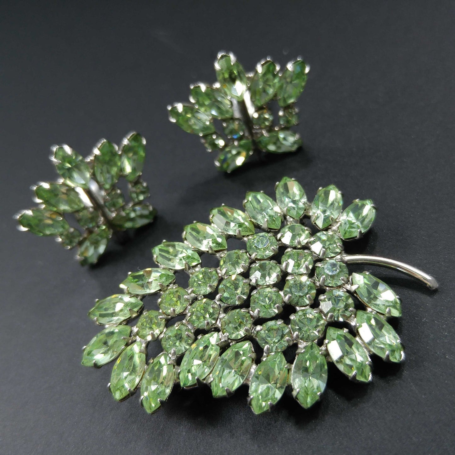 B. David Peridot Rhinestone Brooch & Earrings, Silver Tone, 1950 Vintage Jewelry