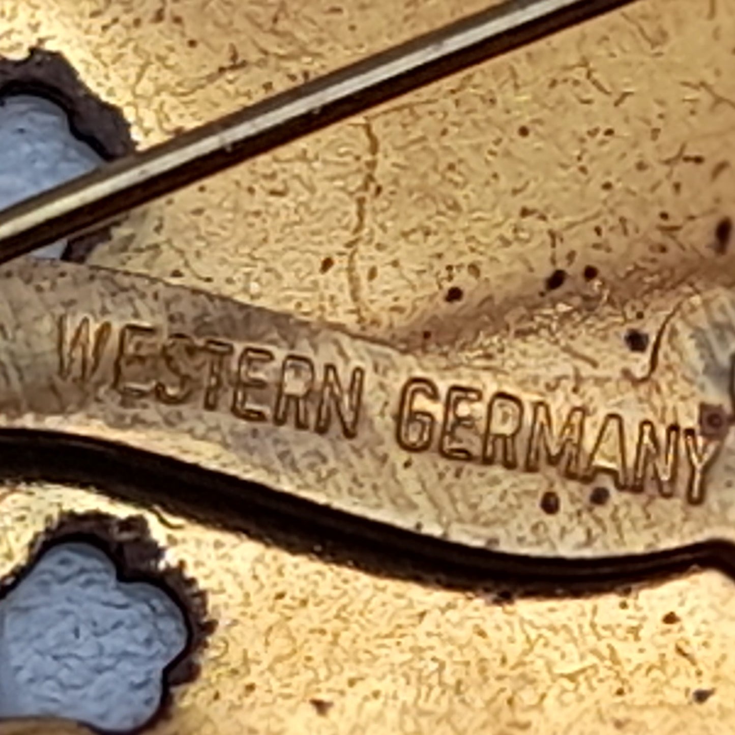 Vintage 1950s Western Germany Porcelain Cameo Brooch Earrings Set Gold Tone