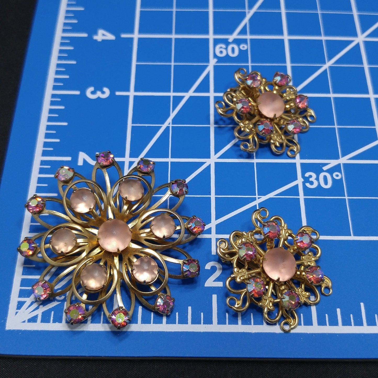Vintage Pink Aurora Borealis Brooch Earrings Set, Pink Cabochons, 1950s Vintage Jewelry