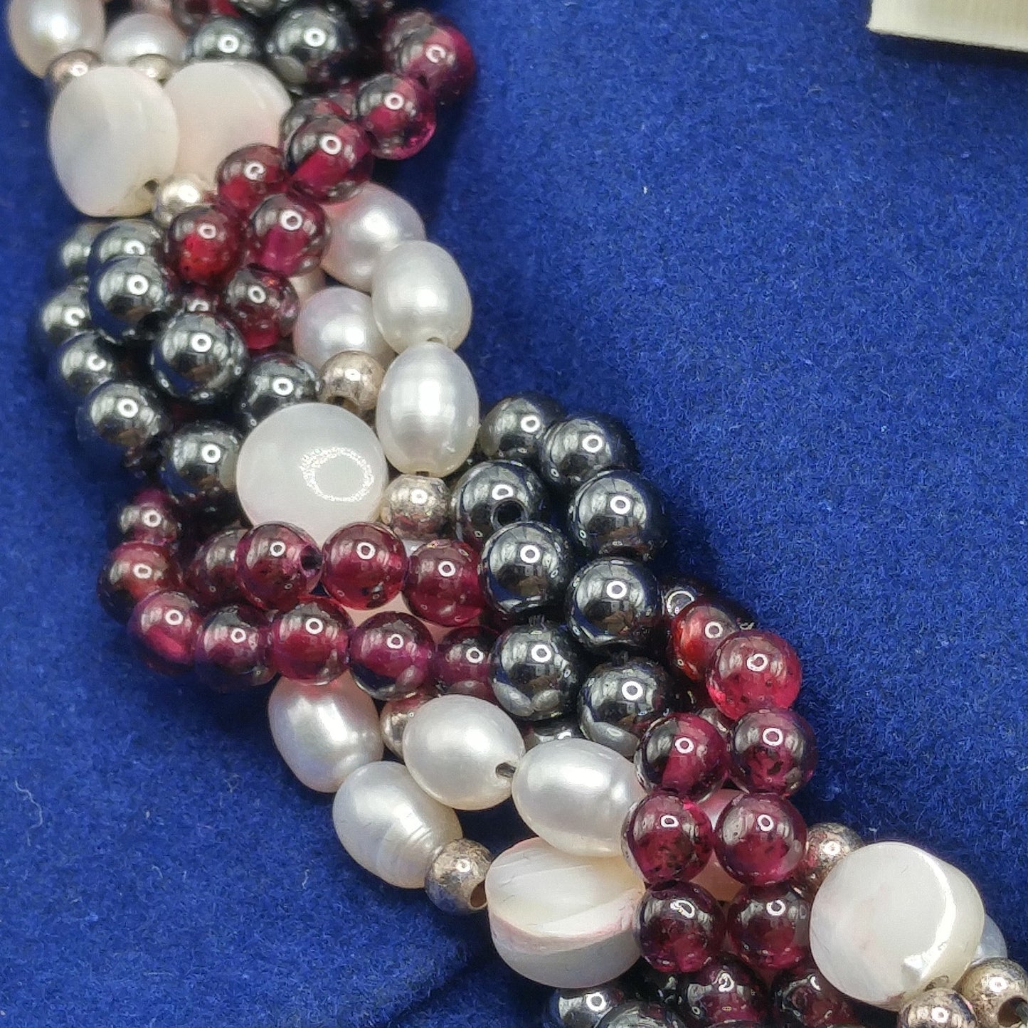 Jackie Kennedy Replica Necklace – Camrose & Kross JBK Garnet Pearl Hematite, 1990s
