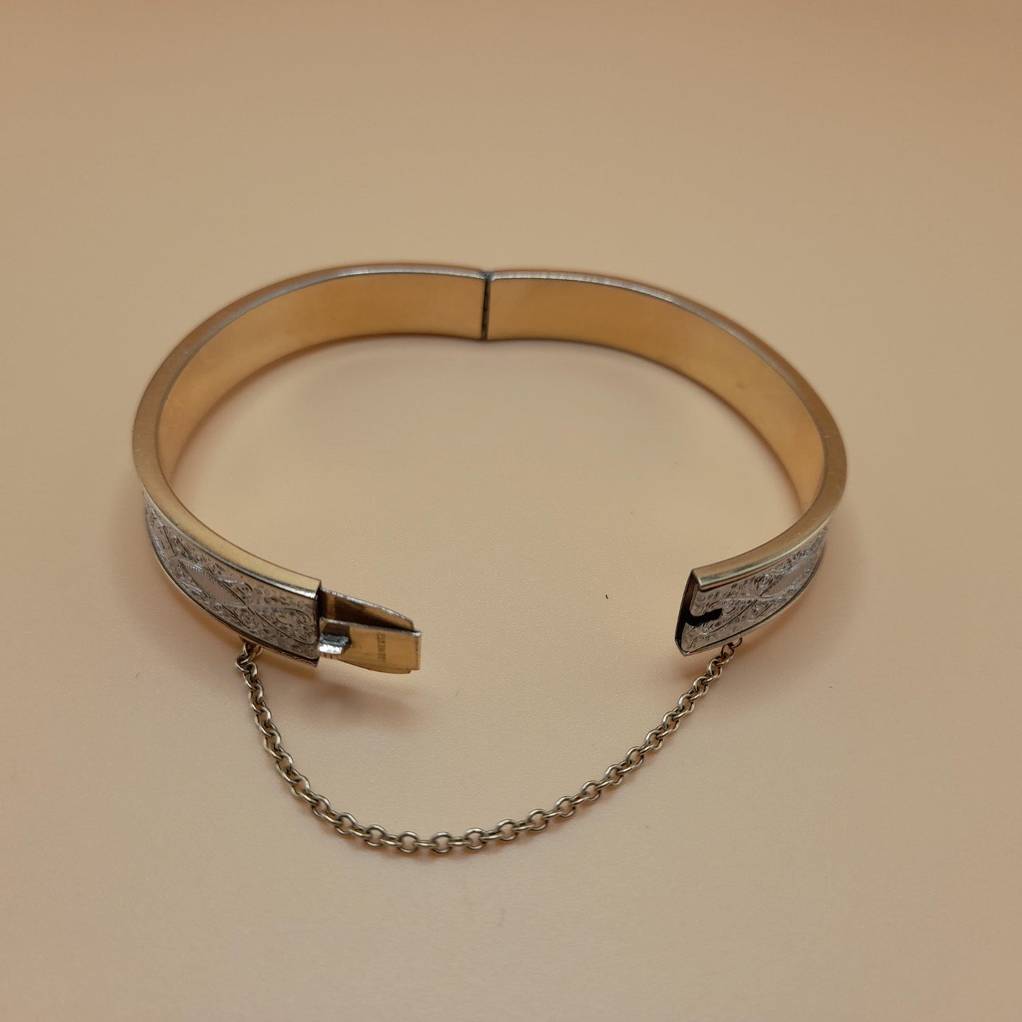 Krementz Hinged Bangle Bracelet, Rolled Gold Overlay, Two Toned, Safety Chain, 1950s Vintage Jewelry