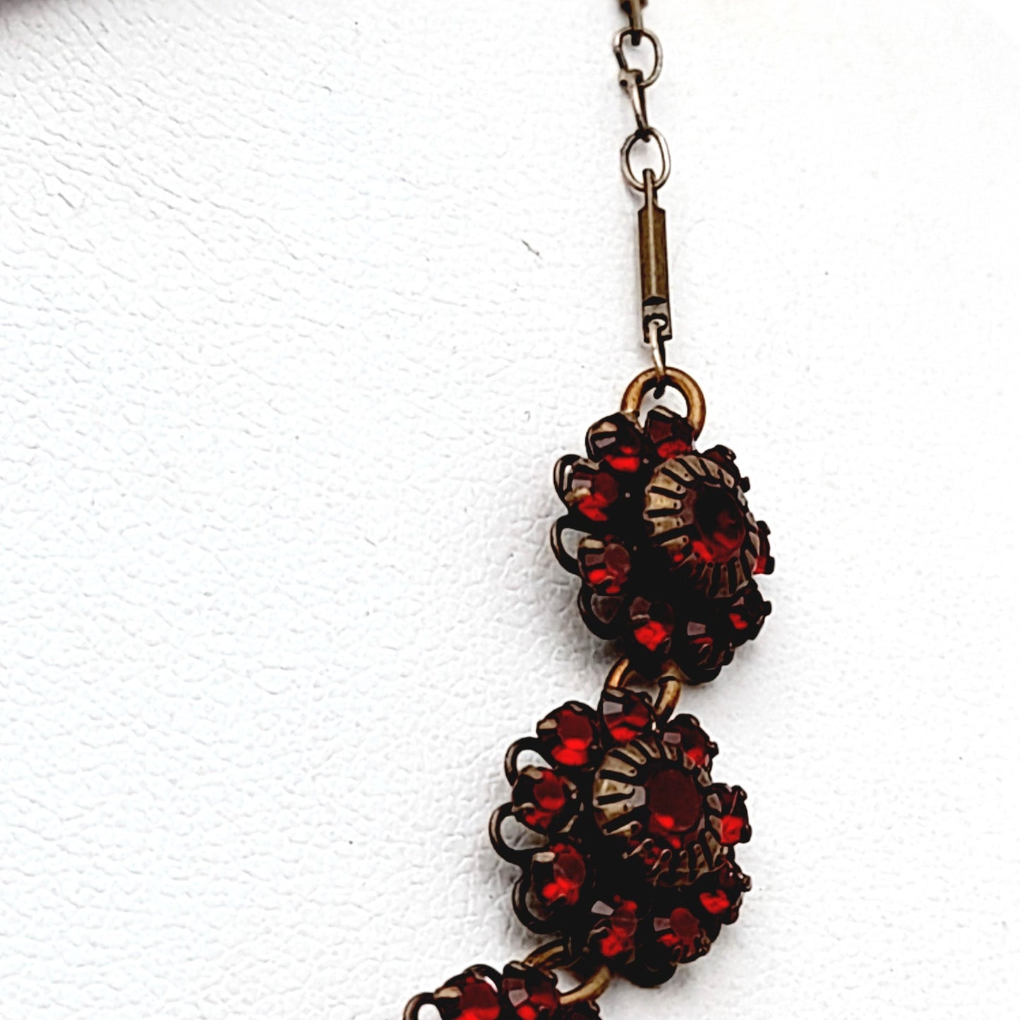 Vintage Liz Palacios Red Floral Necklace – Vintage-Inspired Sparkle from San Francisco
