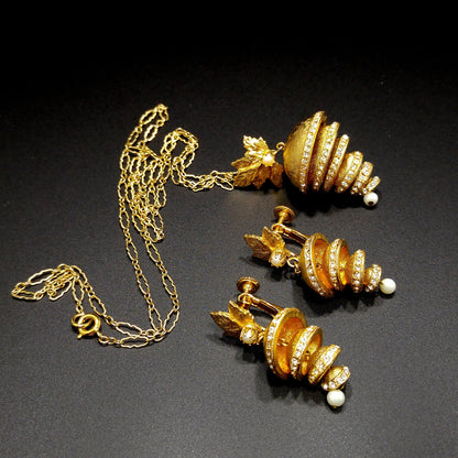 Vendome Articulated Gold Tone Pendant Necklace & Earrings Set 1950s Vintage