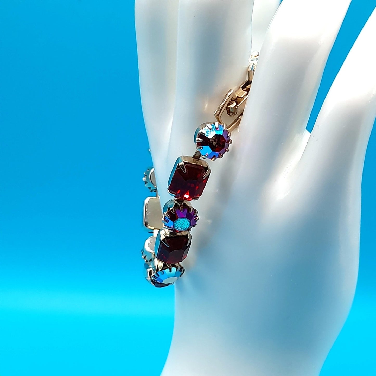 Weiss Red and Aurora Borealis Rhinestone Bracelet – 1960s Gold Tone Vintage Jewelry