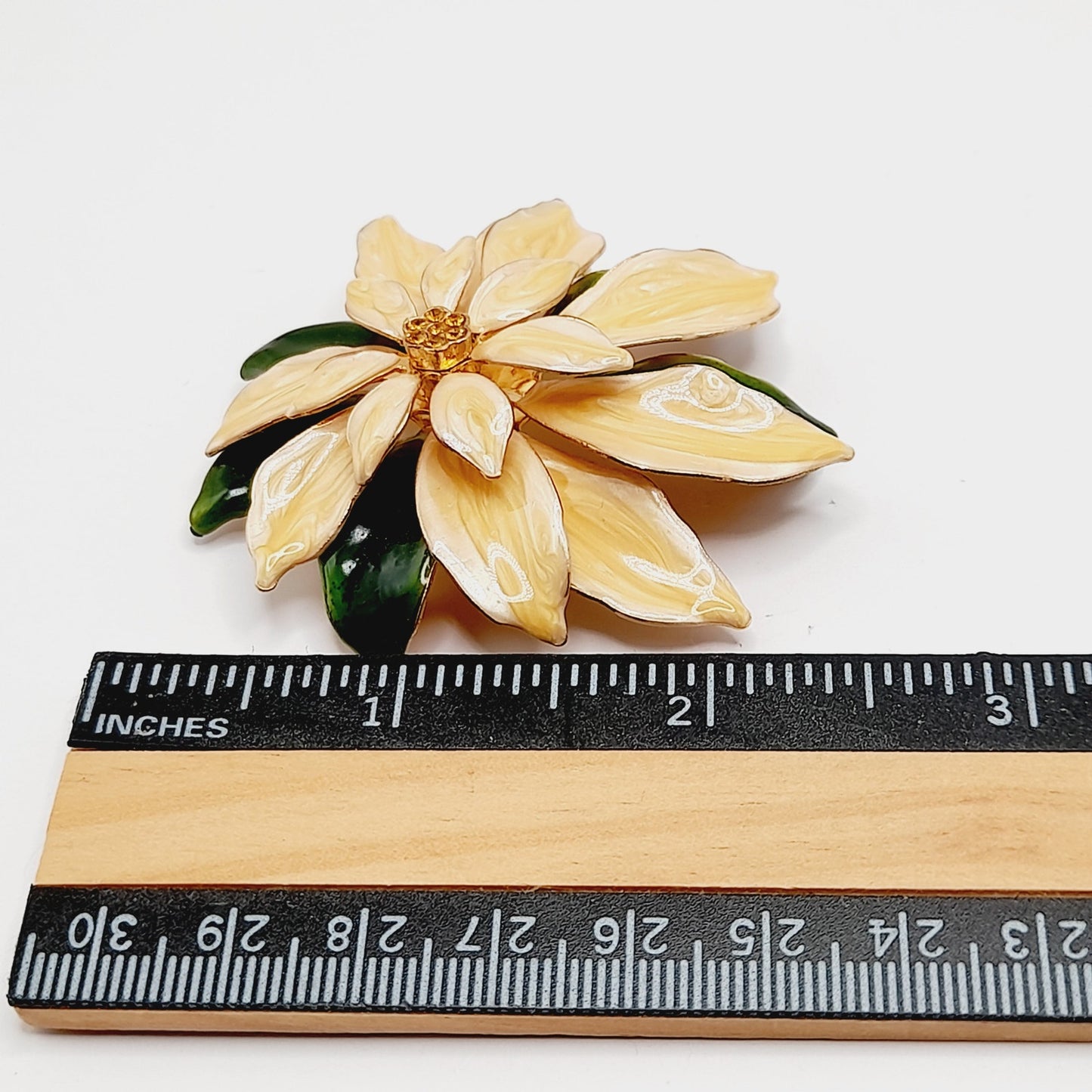 Vintage 1960s Peachy White Green Enamel Poinsettia Brooch