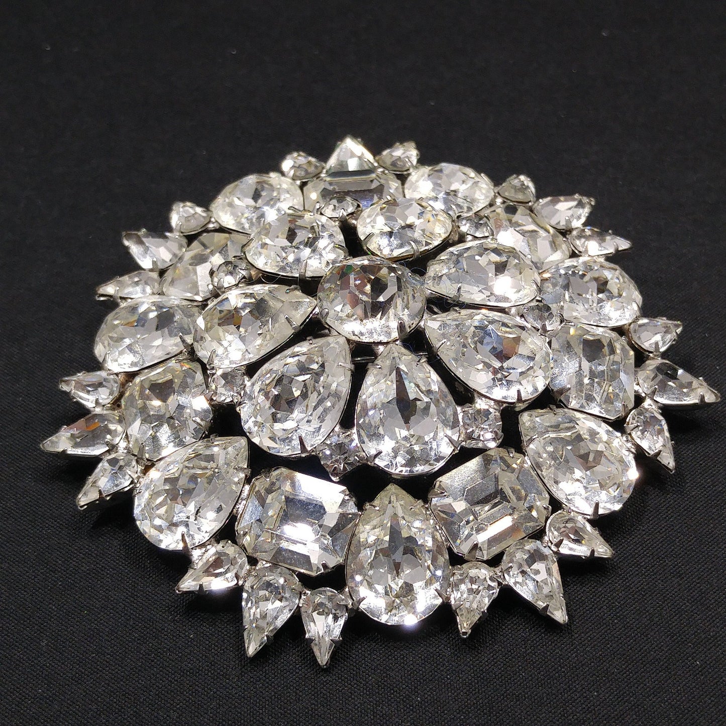 Weiss 1950s Large Clear Rhinestone Floral Brooch | Rhodium Plated Statement Pin | Vintage Mid-Century Jewelry