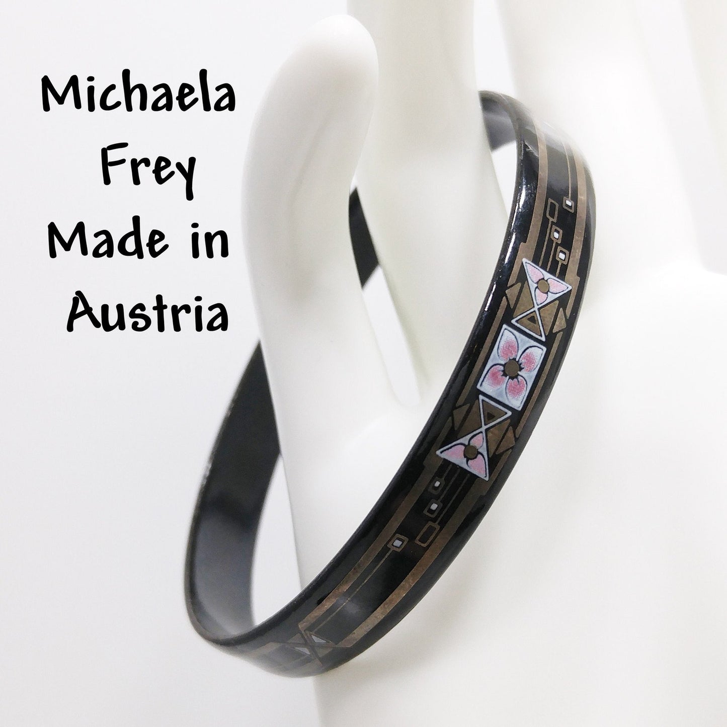 Michaela Frey Austrian Enamel Bangle Bracelet, Made in Austria, 1970s Vintage