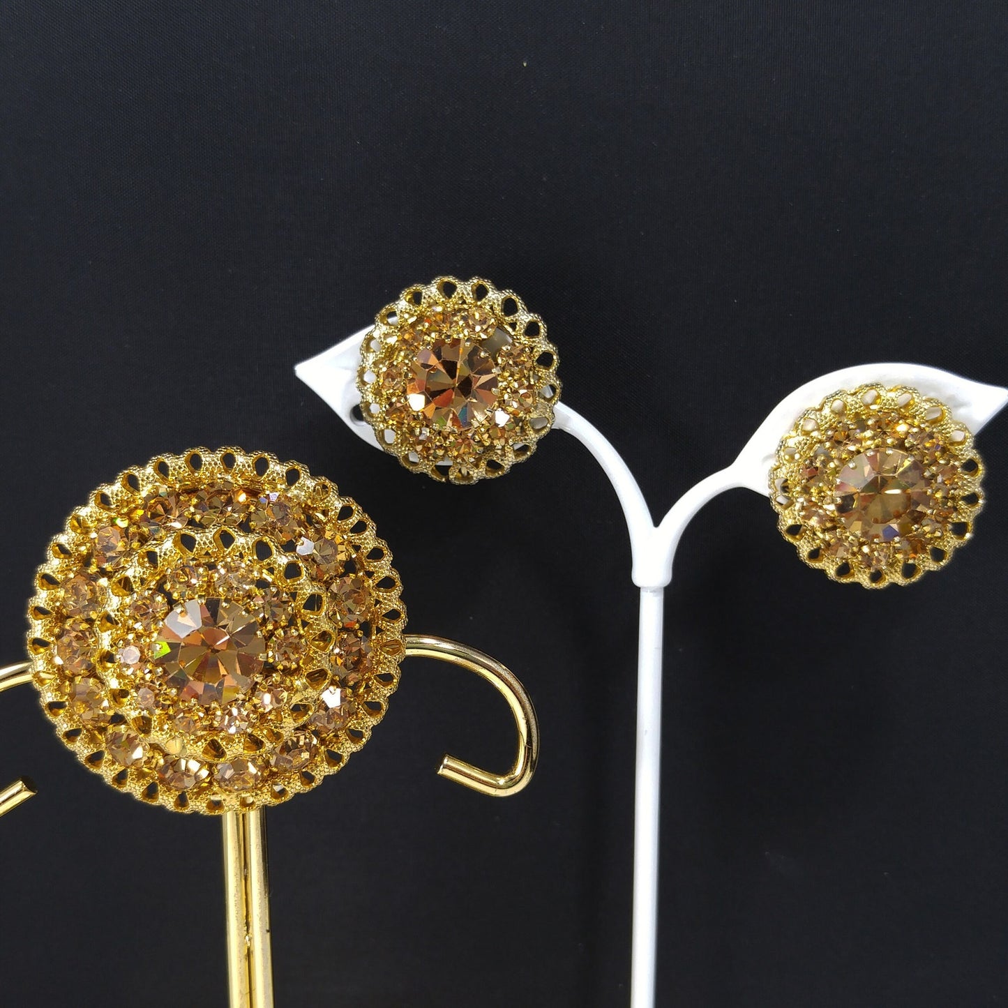 Vintage Austrian Crystal Light Topaz Domed Brooch Earrings Set, Gold Plated 1950s Vintage Jewelry