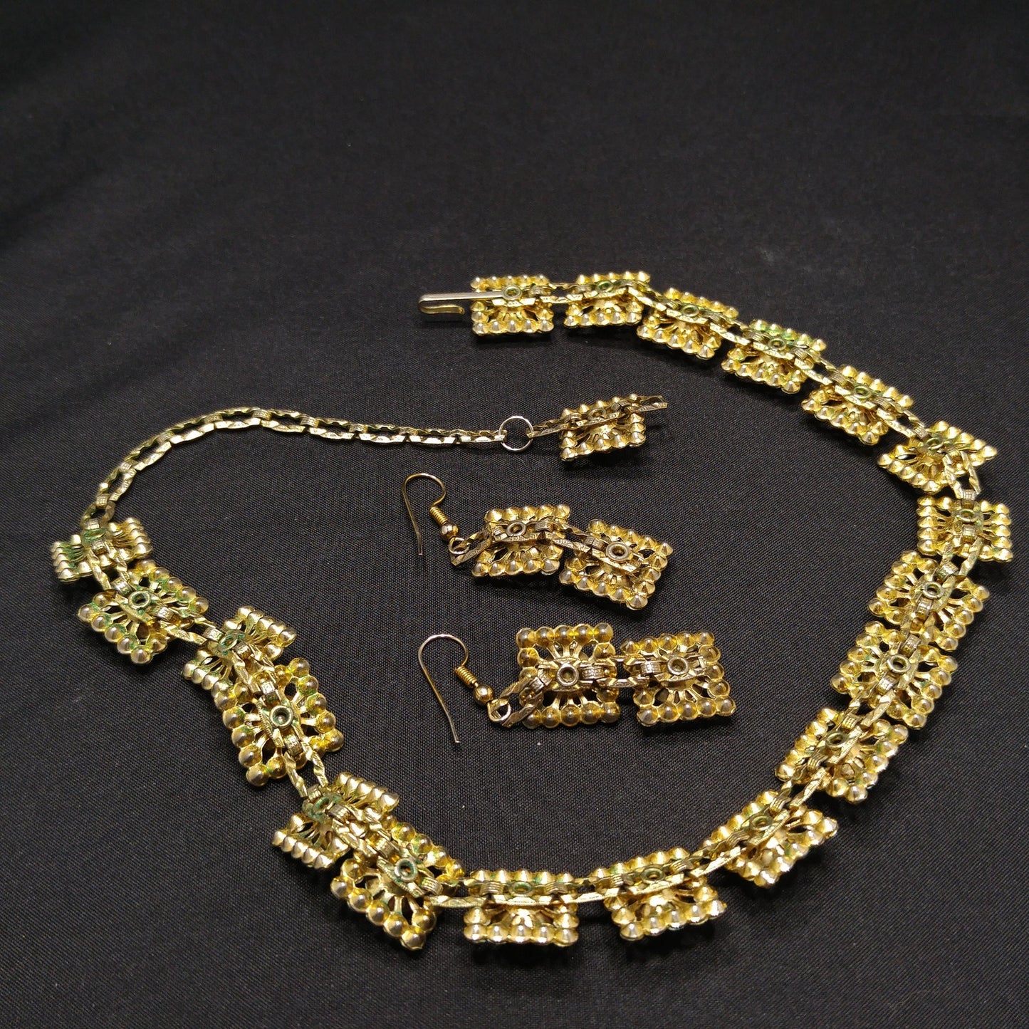 Vintage 1960s Aurora Borealis Rhinestone Necklace & Earrings Set – Square Links