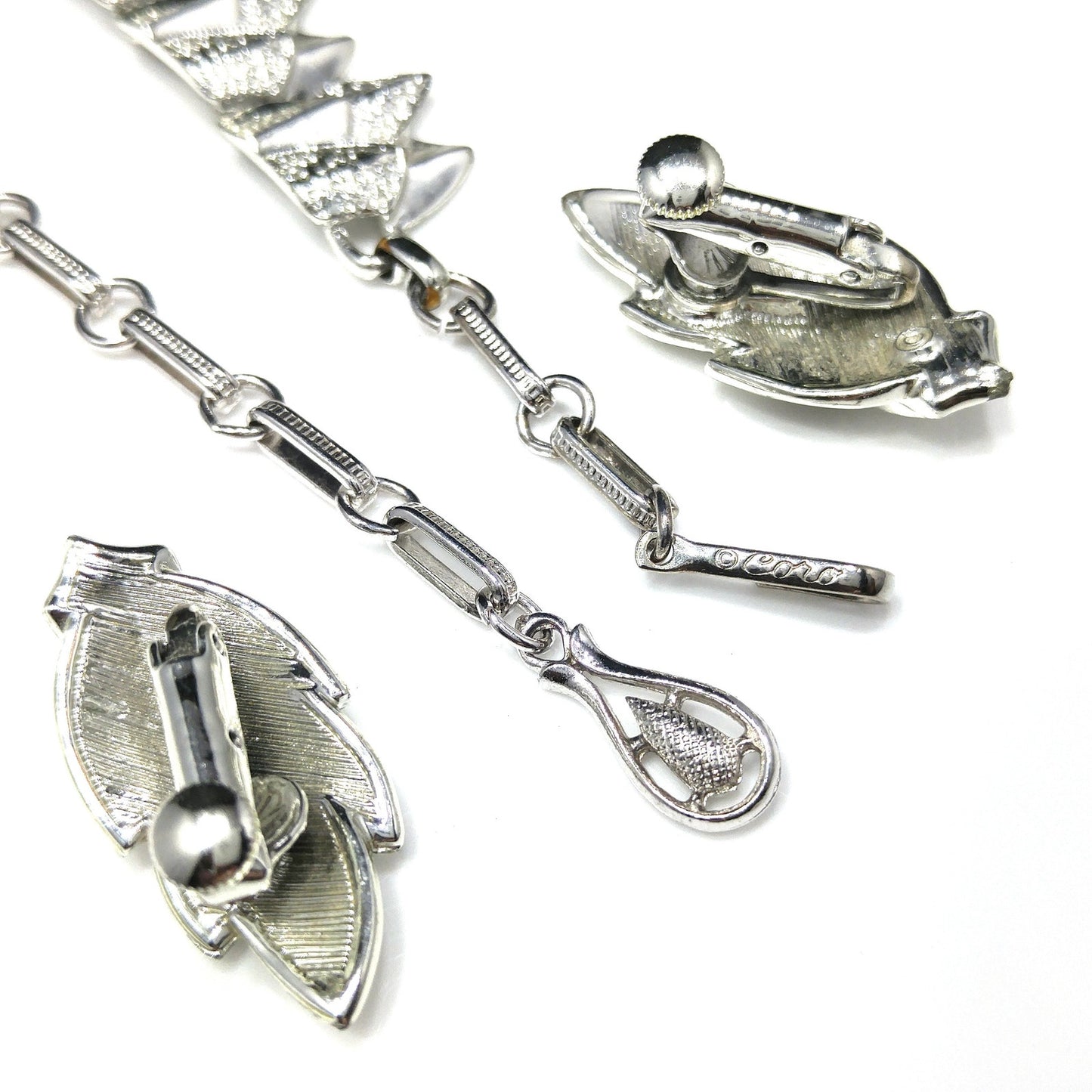 Coro Textured Smooth Leaf Necklace & Earrings, Rhodium Plated, 1950s Vintage Jewelry